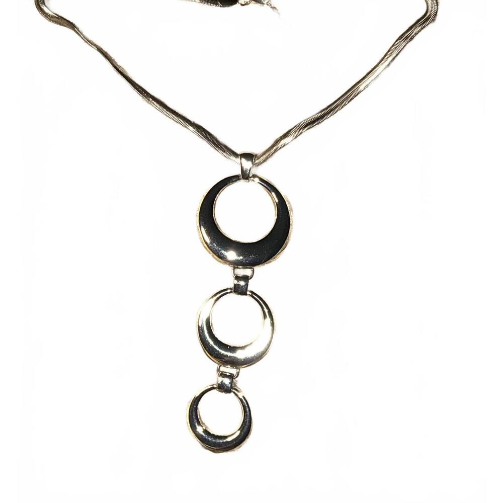 Ion Link Necklace